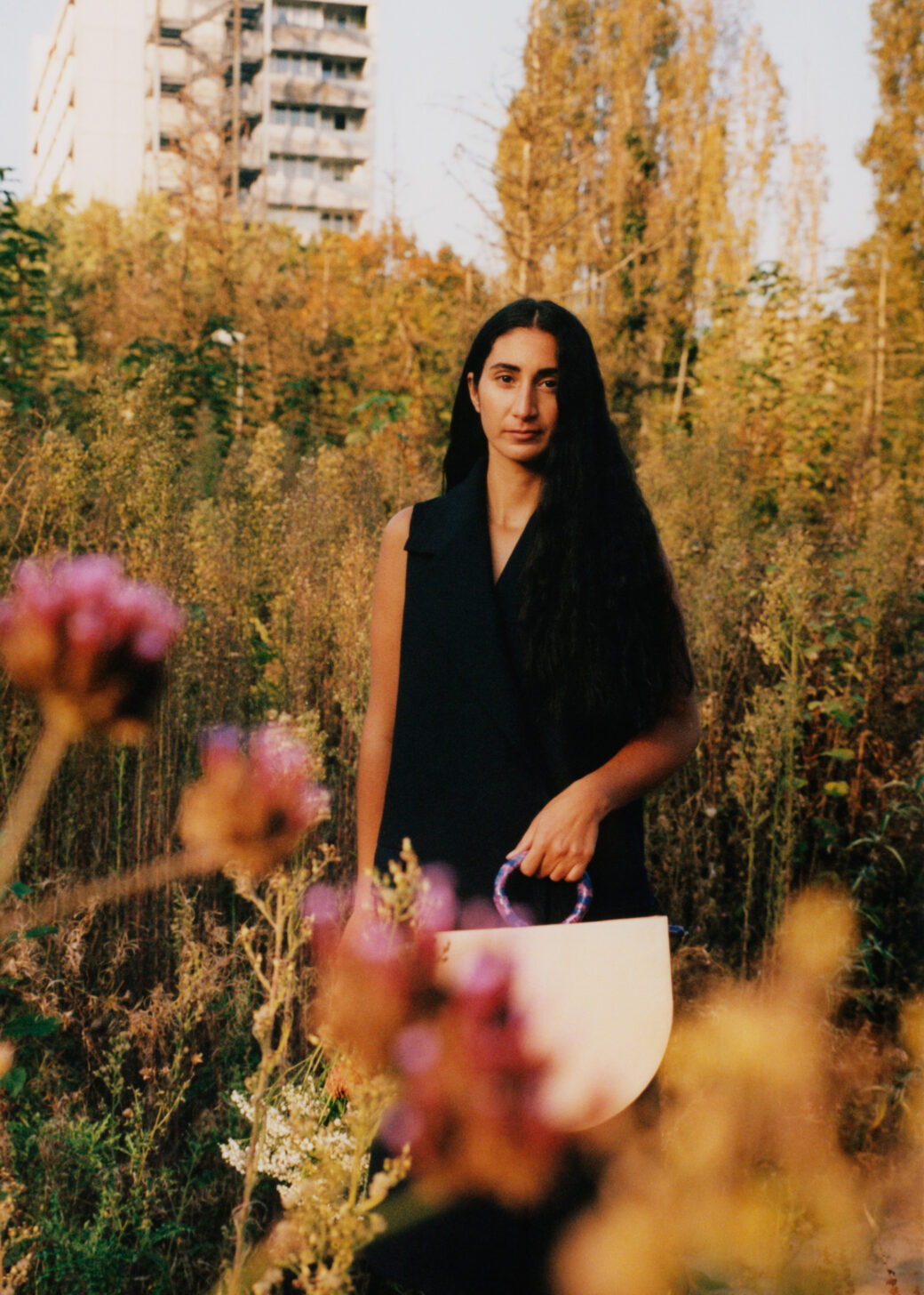 ceramics | leather | woman | bag | nature